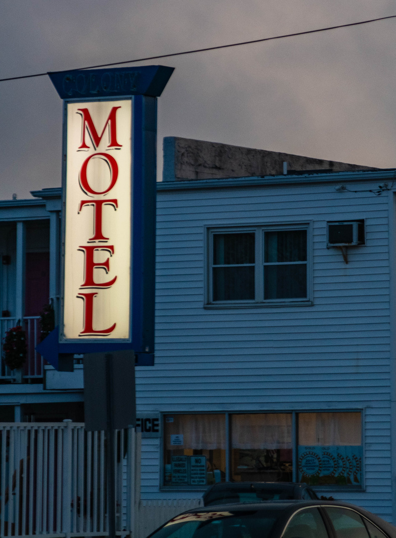 Spooky Motel