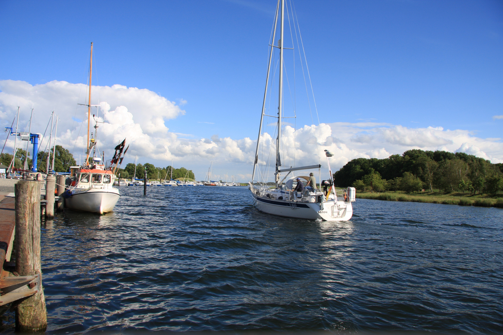 ... Sportboothafen Schaprode vor Hiddensee ...