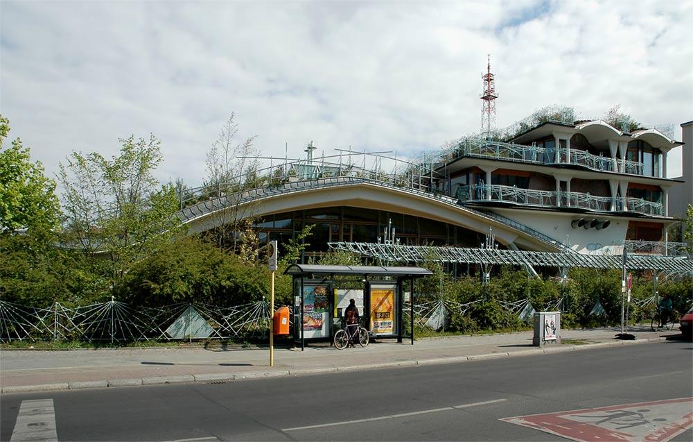 Sporthalle einer Schule in Berlin Schöneberg