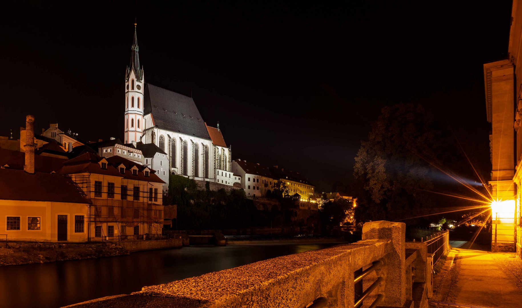 Spot auf die St.-Veit-Kirche in Cesky Krumlov