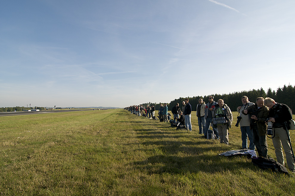 Spotter-Day Spotter-Line