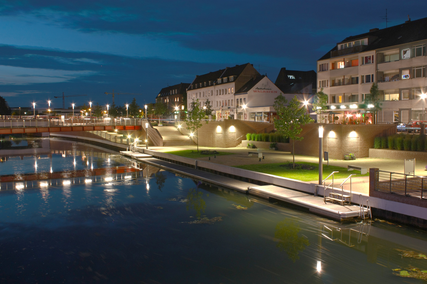 Spoycenter Kleve bei Nacht