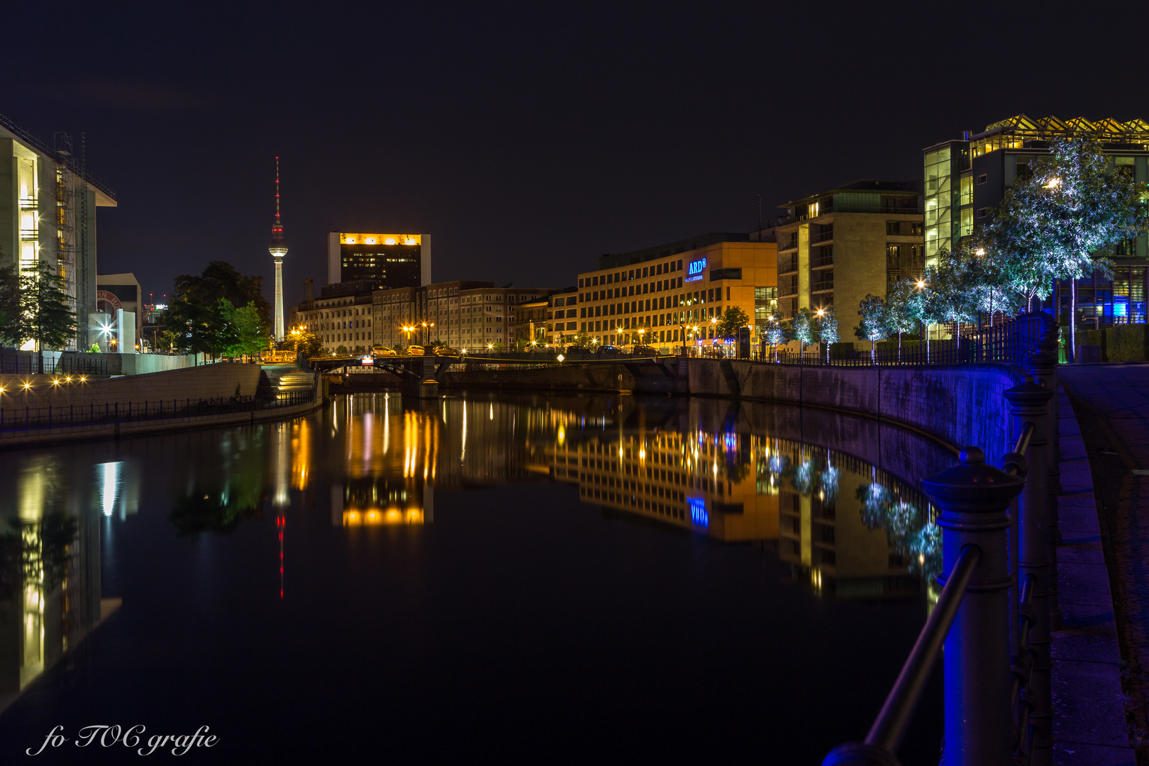 Spree by night