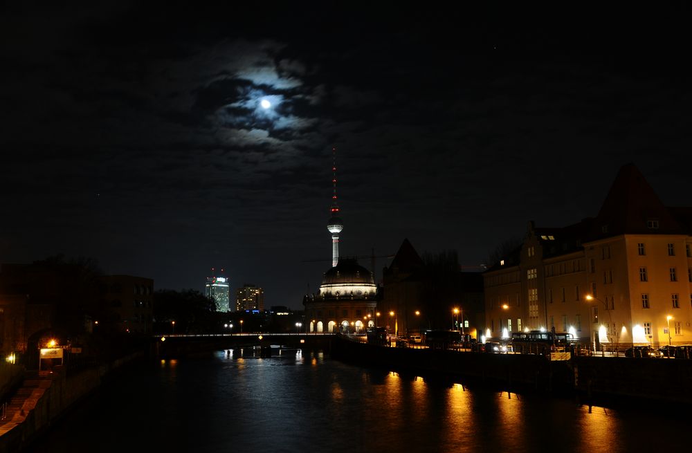 Spree-Mond