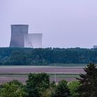 Sprengung der Kühltürme des Atomkraftwerks Philippsburg