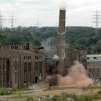 Sprengung Kamin Henrichshütte (mit Video)