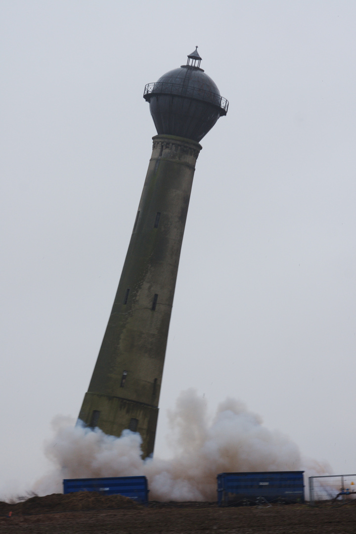 Sprengung Wasserturm