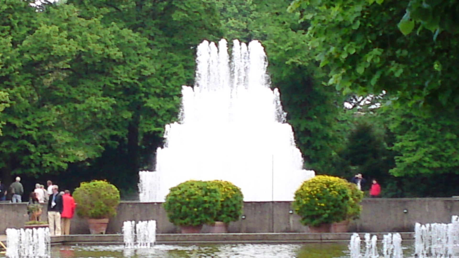 Spring Brunnen