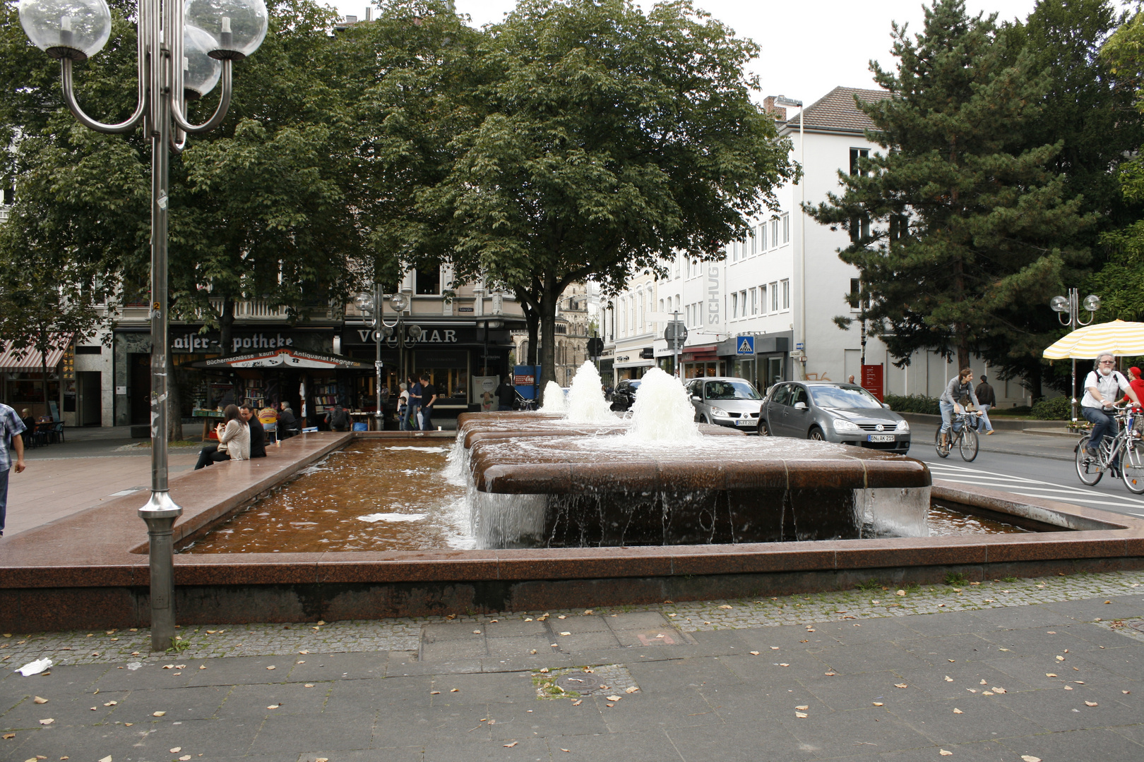 Springbrunnen am Kaiserplatz Bonn