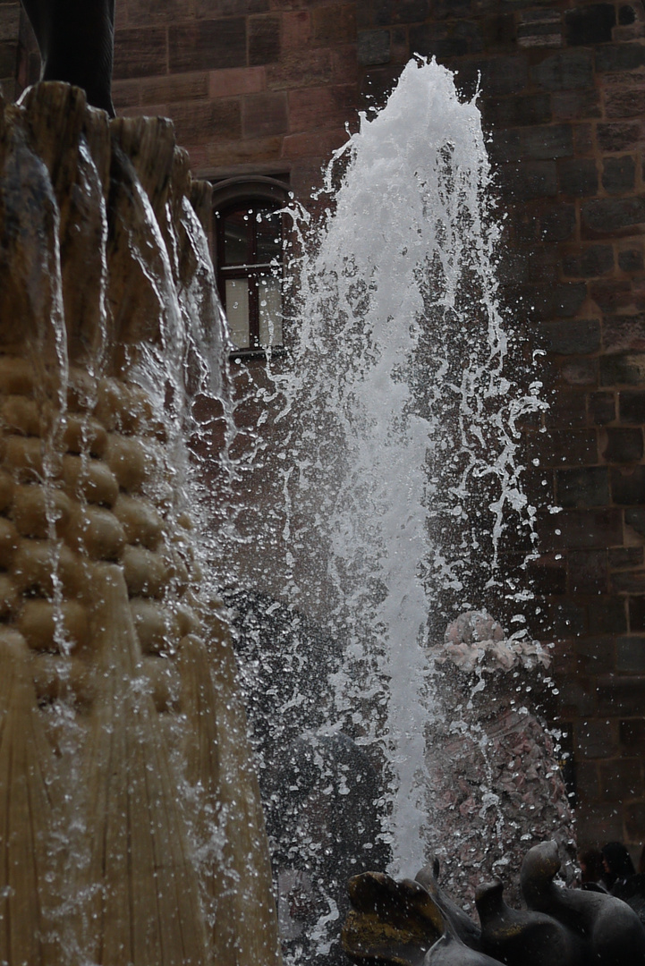 Springbrunnen in der Stadt