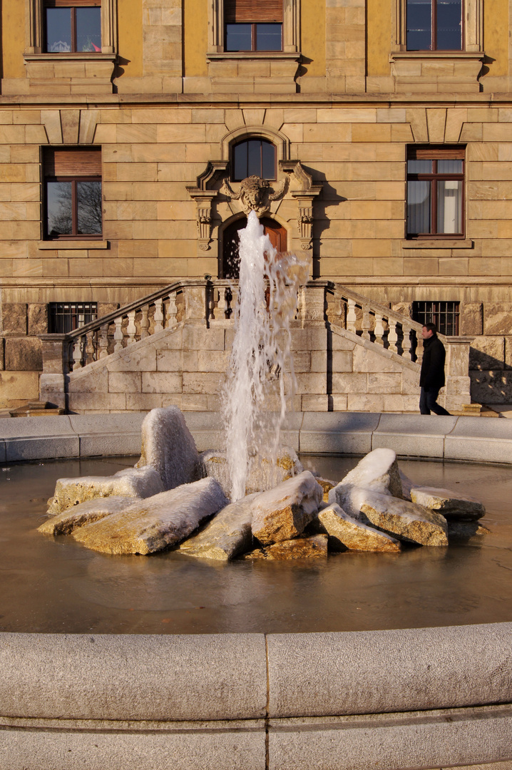 Springbrunnen Schweinfurt Schillerplatz