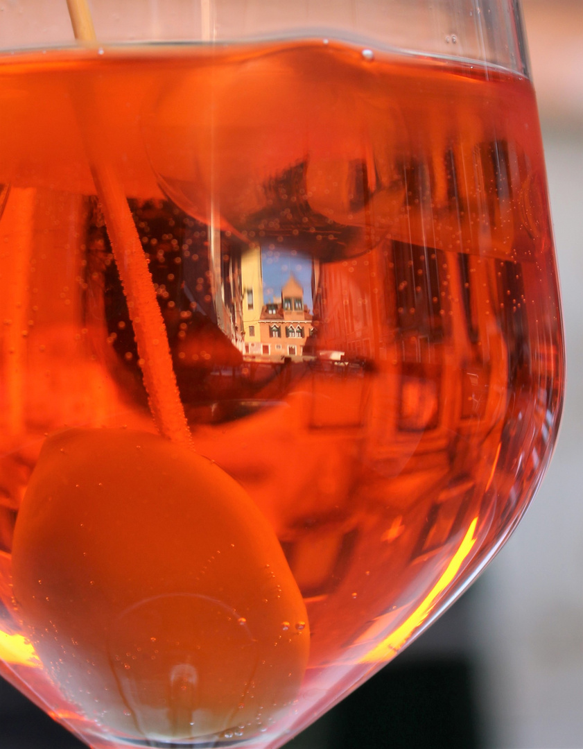 Spritz, das venetianische Sozialgetränk