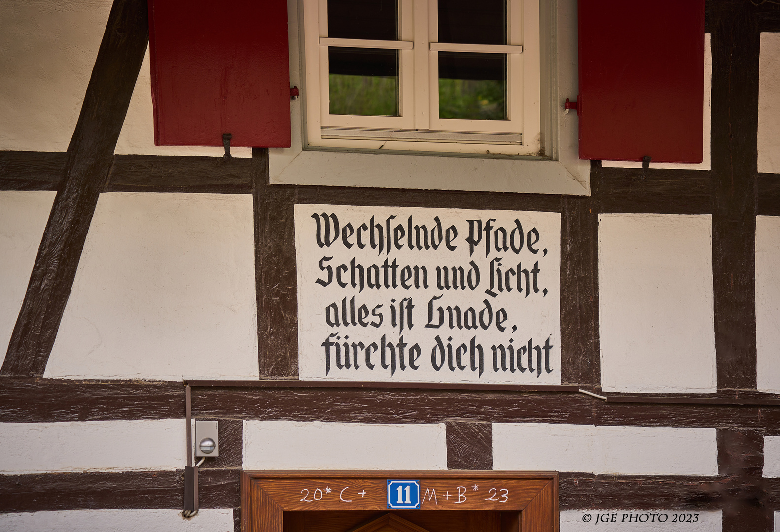 Spruch an der Wand der KöningerHof Mühle Foto & Bild deutschland