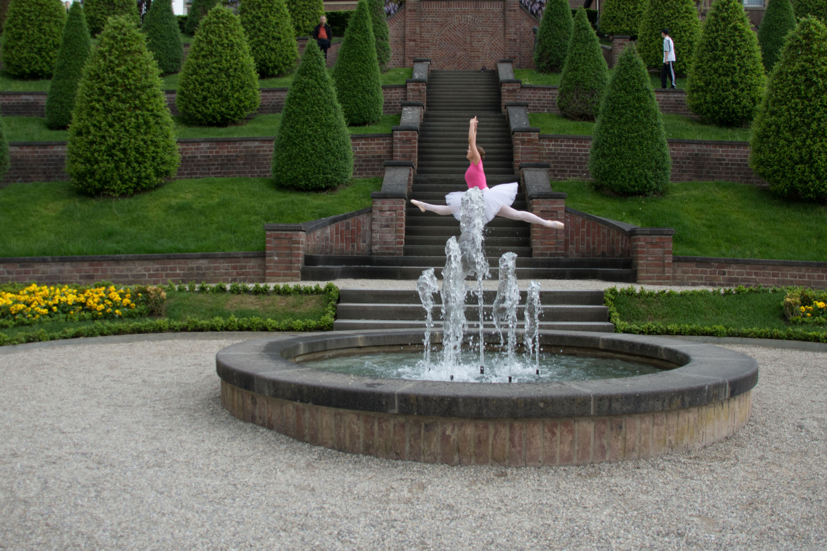 Sprung am Brunnen 