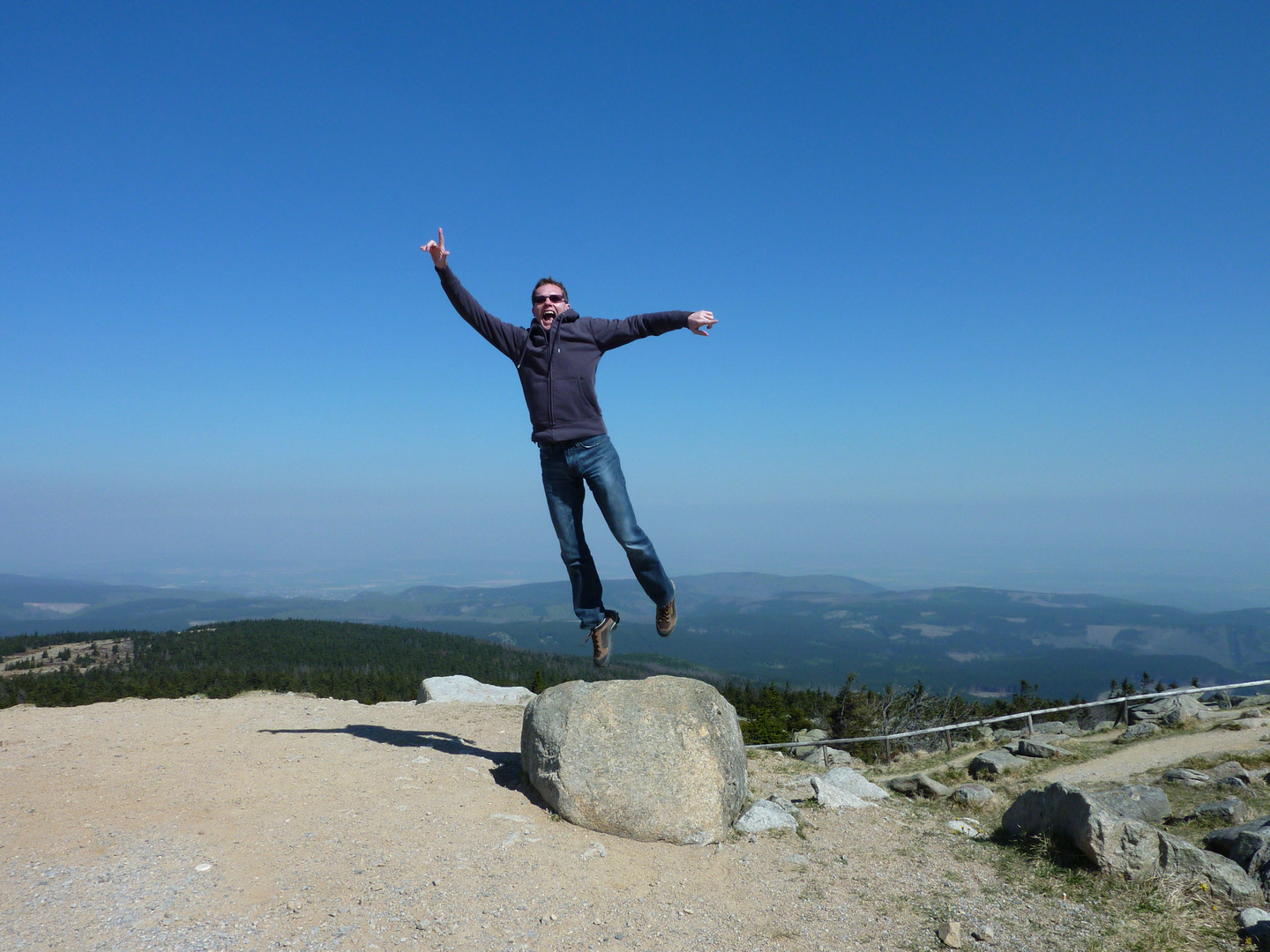 Sprung auf dem Brocken