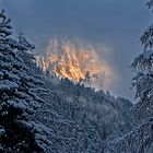 spunta il sole sulle Dolomiti