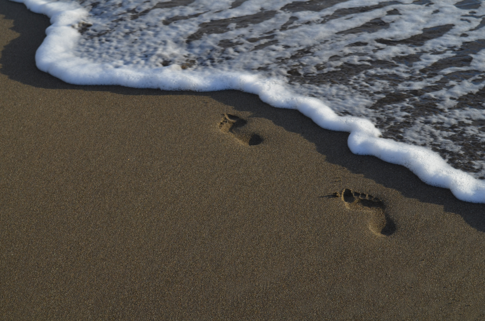 Spuren am Strand