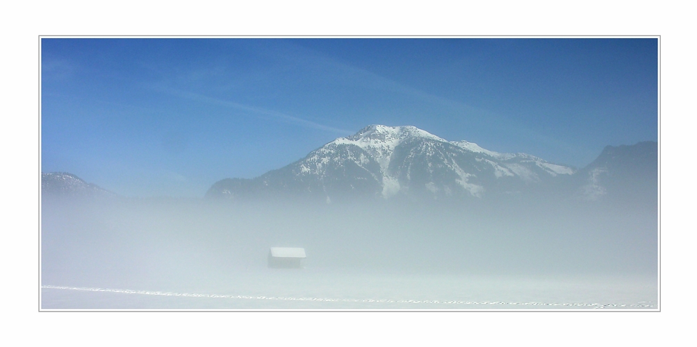 Spuren im Nebel