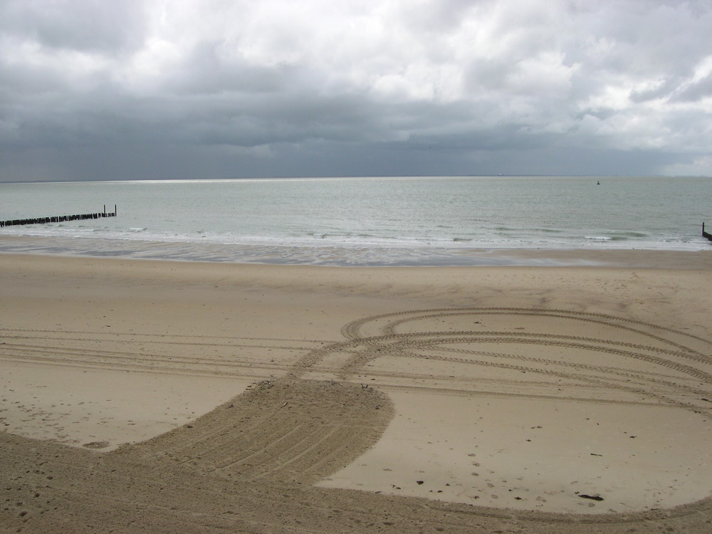 Spuren im Sand