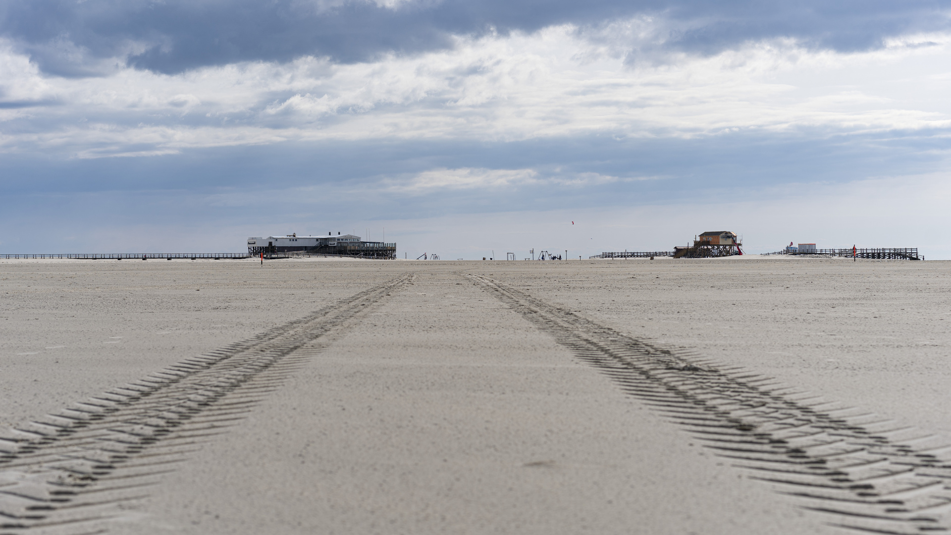 Spuren im Sand