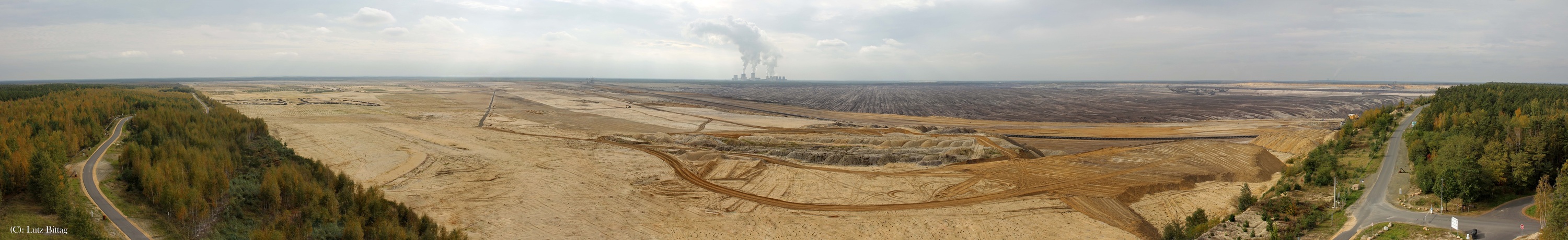 Spuren im Sand (Panorama zum Ziehen - 2x aufs Foto klicken)