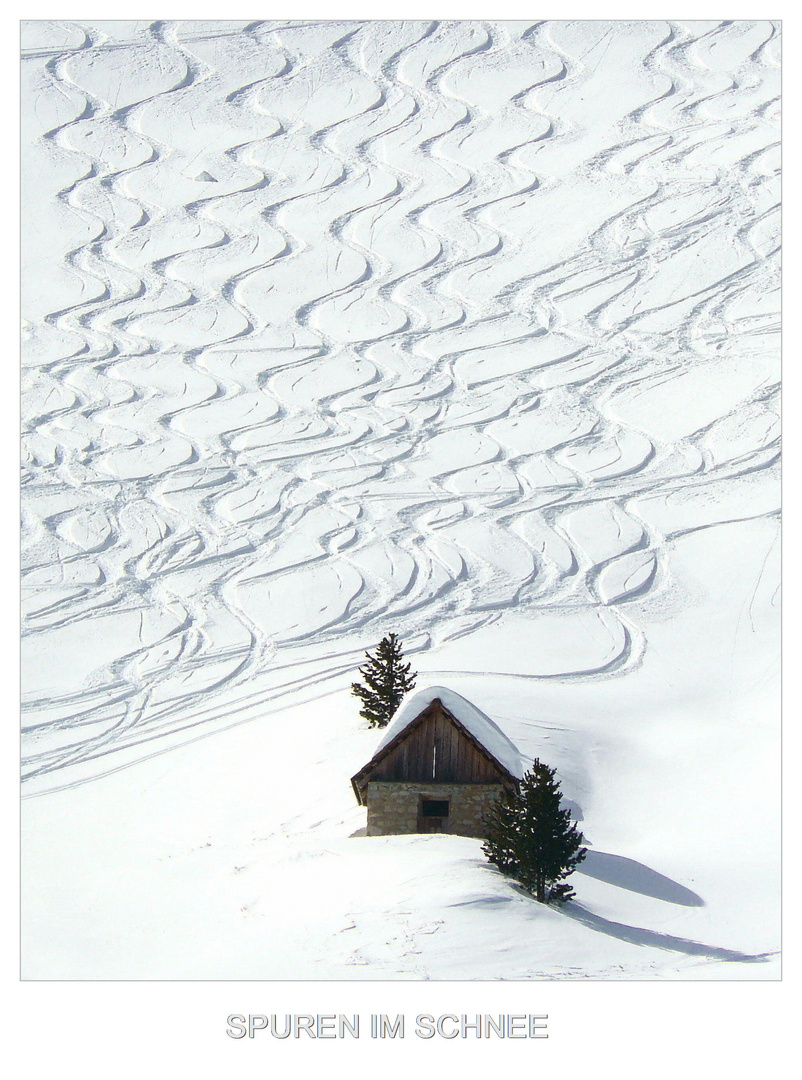 Spuren im Schnee