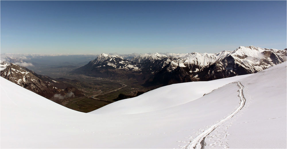 Spuren im Schnee