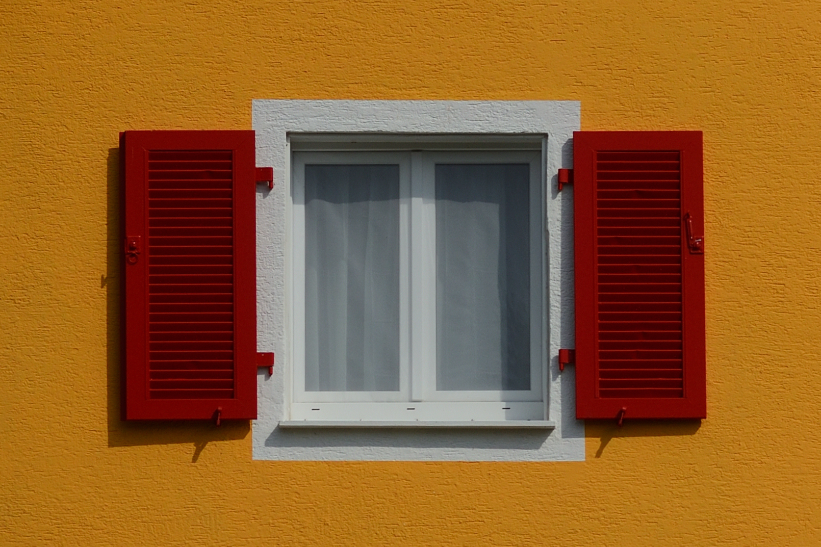 Square window (Gaienhofen, Lake Constance)