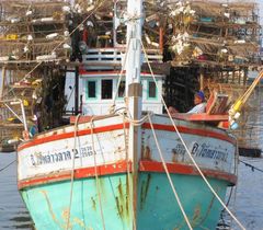 squid-fisher in Cha Am