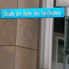 Srassenschild in Suhl