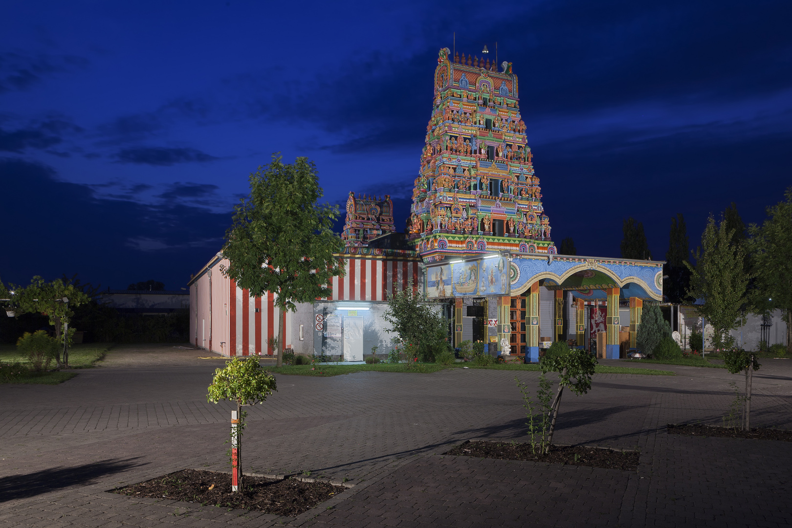 Sri Kamadchi Ampal Tempel III