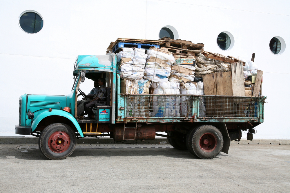 Sri Lanka Truck 1