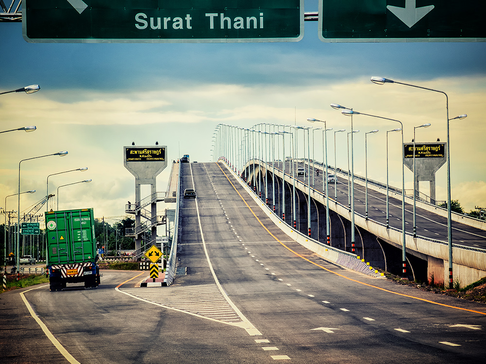 Sri Surat Brücke