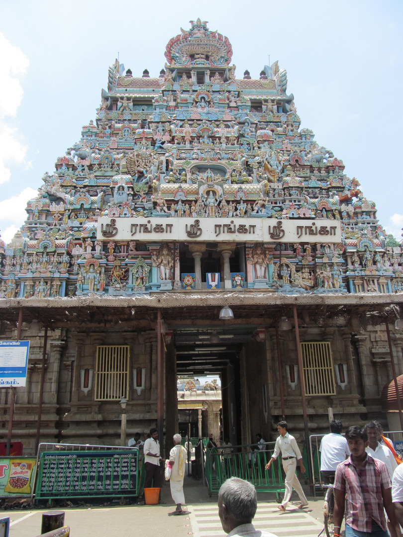 SriRangam Temple - Gopuram - Sri Ranganathaswamy Temple