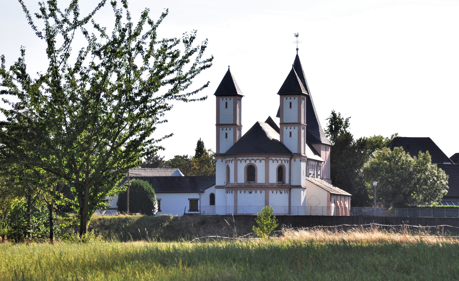 St. Amandus in Köln-Rheinkassel