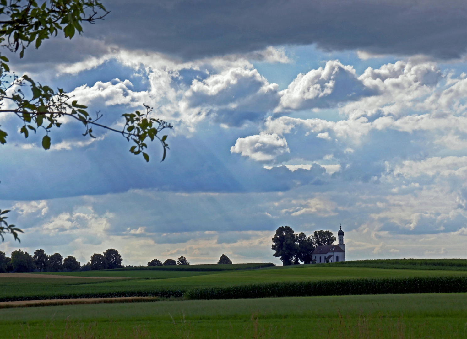 St. Andreas am Abend