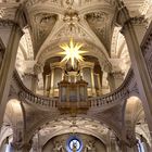 St. Andreas zur Weihnachtszeit in der Altstadt ....