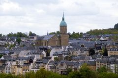 St. Annen zu Annaberg, von oberhalb Buchholz aus gesehen