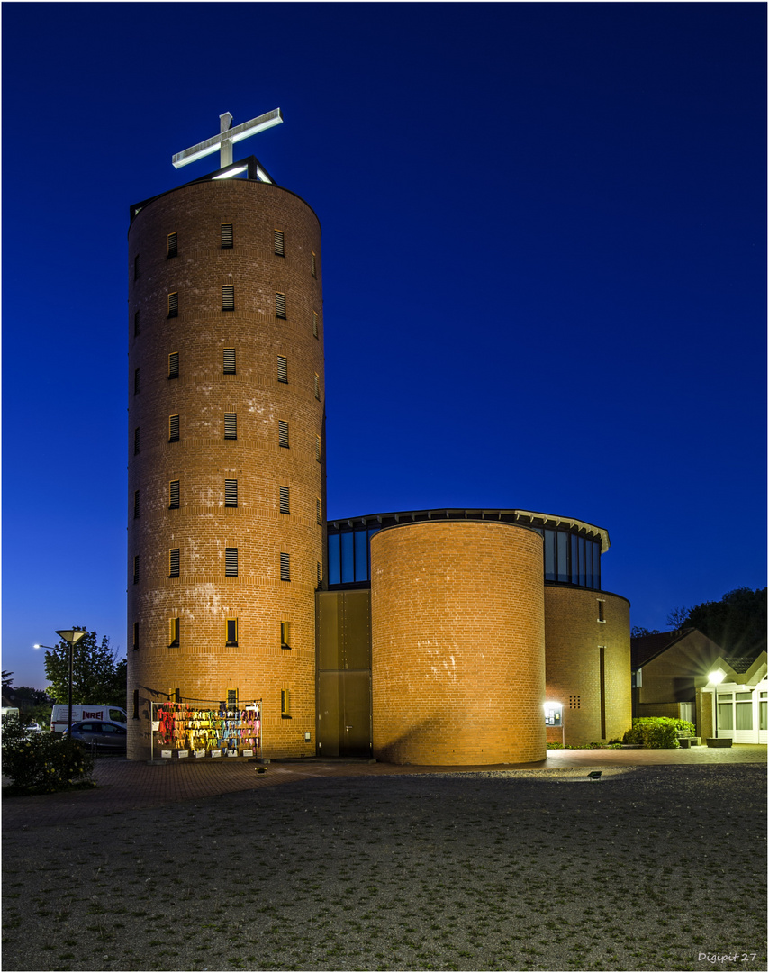 St. Antonius Kirche Neukirchen Vluyn 2020-012