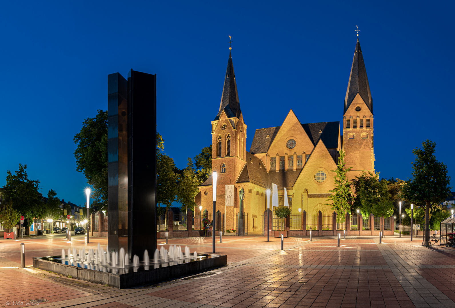 St. Antonius mit Brunnen 