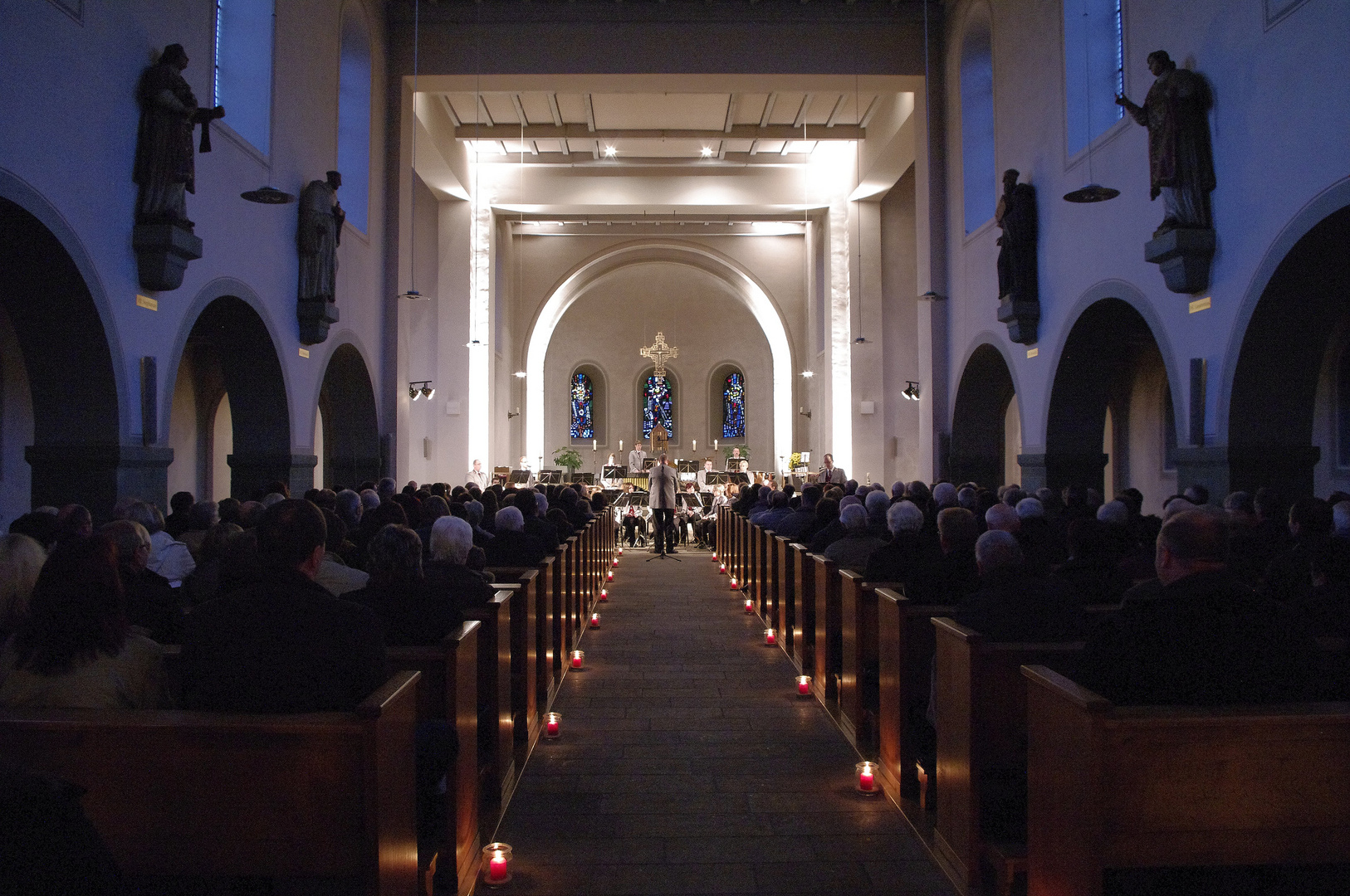 St. Bernhard - Kirche Niederense als Konzerthaus