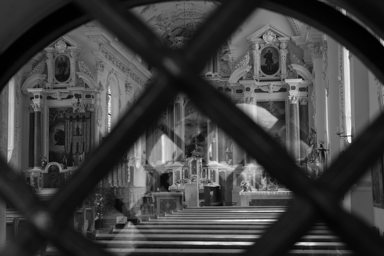 St. Coloman hinter Gittern