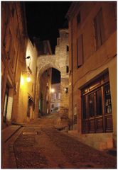 St Emilion la nuit.