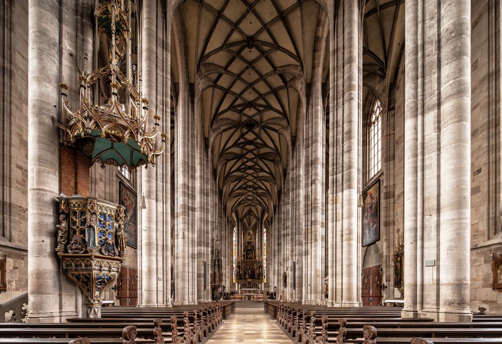 **ST. GEORGS MÜNSTER DINKELSBÜHL**