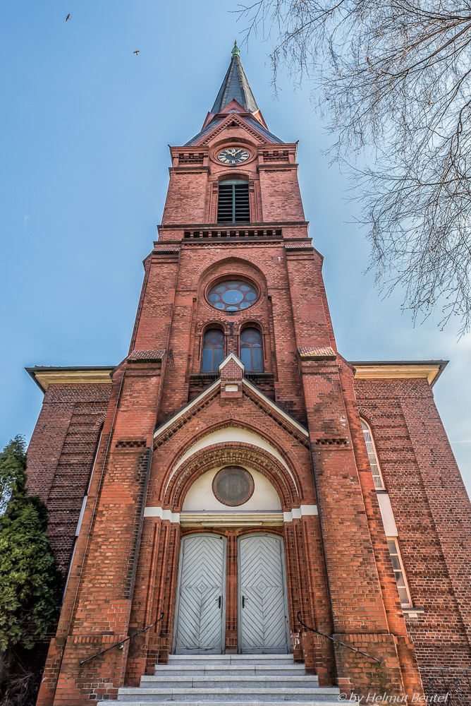 St. Gertrud Kirche Altenwerder - Eingangangsportal