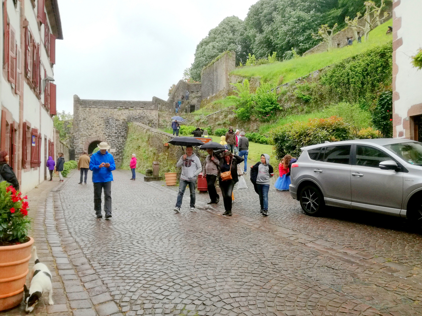 St Jean Pied de Port - vers la Citadelle