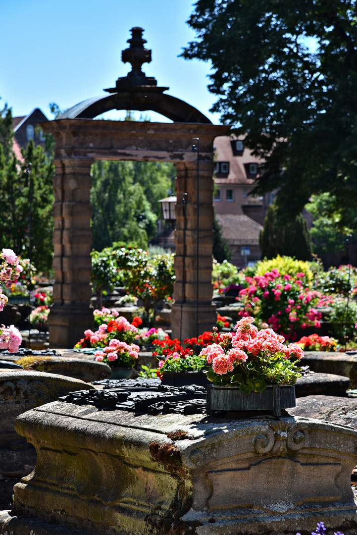 St. Johannis-Friedhof 01