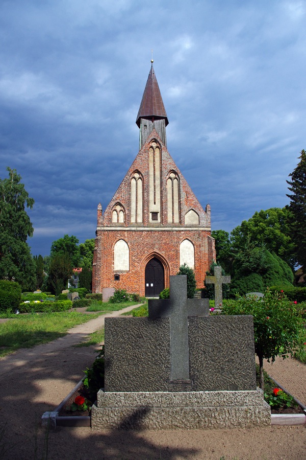 St.-Johannis-Kirche (Rambin)