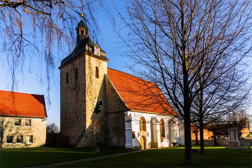 St. Johannis Kirche Veltheim