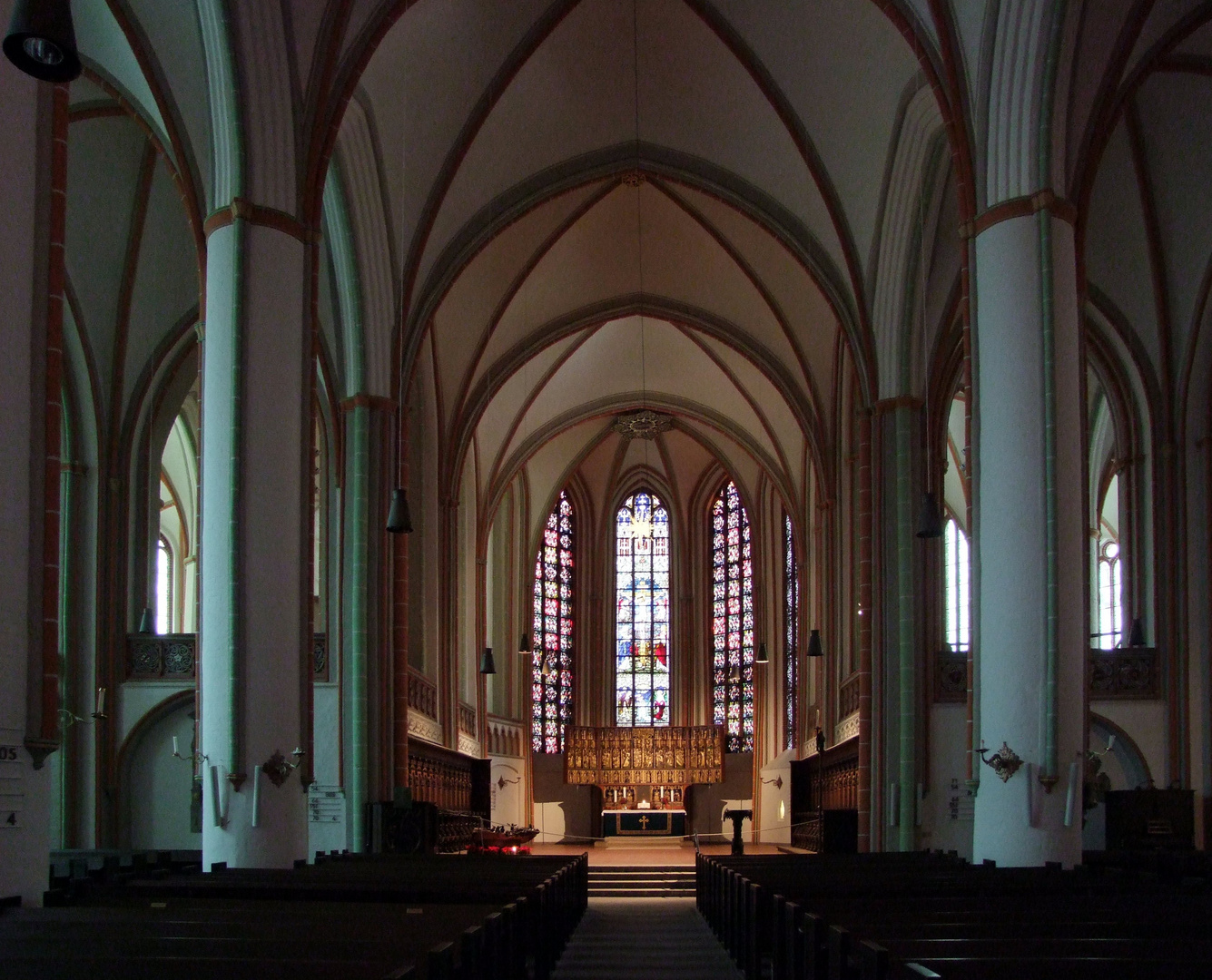 St. Johanniskirche in Lüneburg 01 Foto & Bild architektur